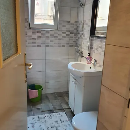 Apartment Varos *