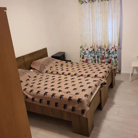 Appartement Varos